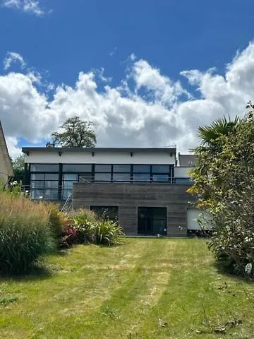 Maison Montmarin: Seaside Villa with Spa in Northern Brittany Locquenole